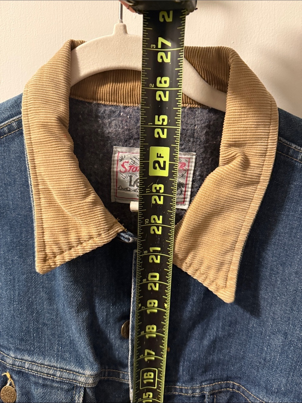 Vintage Lee Rider Blue Denim Jacket with Tan Corduroy Collar - Picture 6 of 8